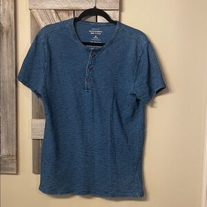 Abercrombie & Fitch Indigo Short Sleeve Henley